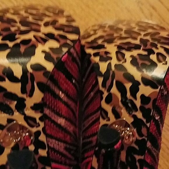 Betsey Johnson New Shoes - Picture 5 of 8